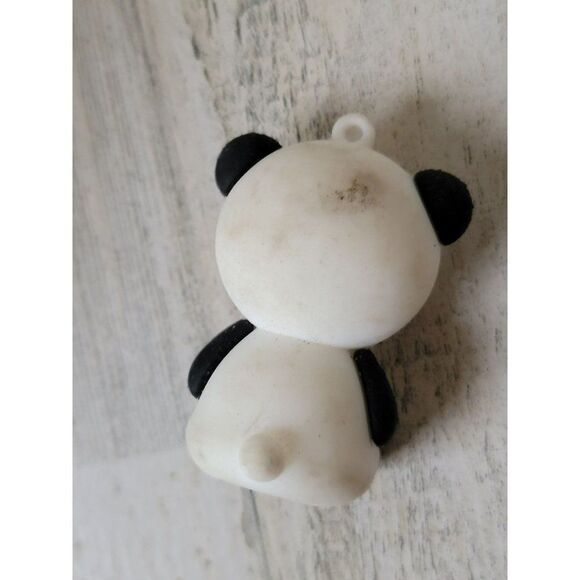 Mini heart panda bear keychain AS IS toy figure - Picture 5 of 5